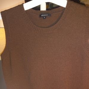 Prague 100% Cashmere, Size M, Color Brown